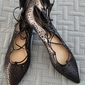 Ivanka black leather ankle tie flats NWT size 9